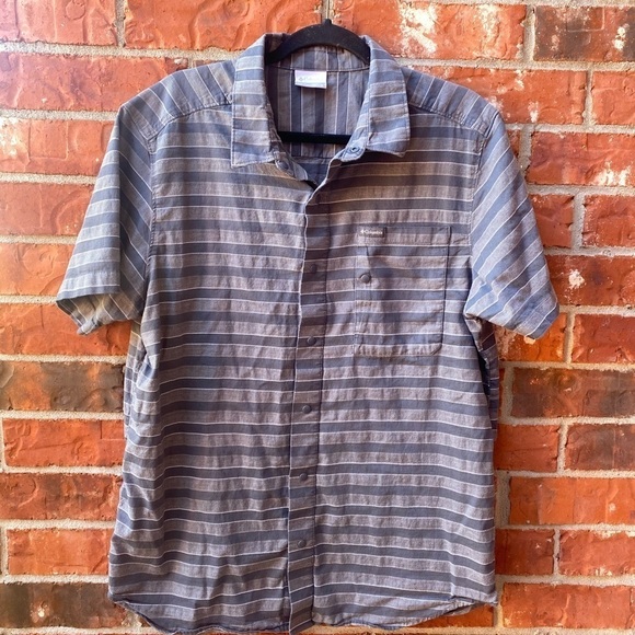 Columbia Large Gray Stripe Collar Button Down Short Sleeve Shirt Snap Button - Picture 9 of 9